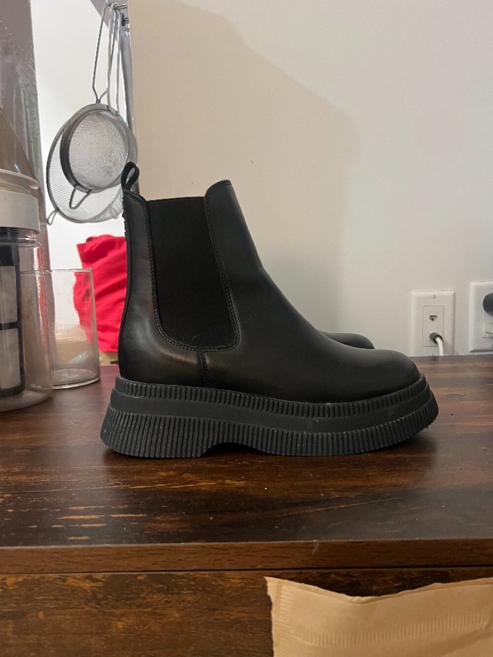 Ganni chelsea boots